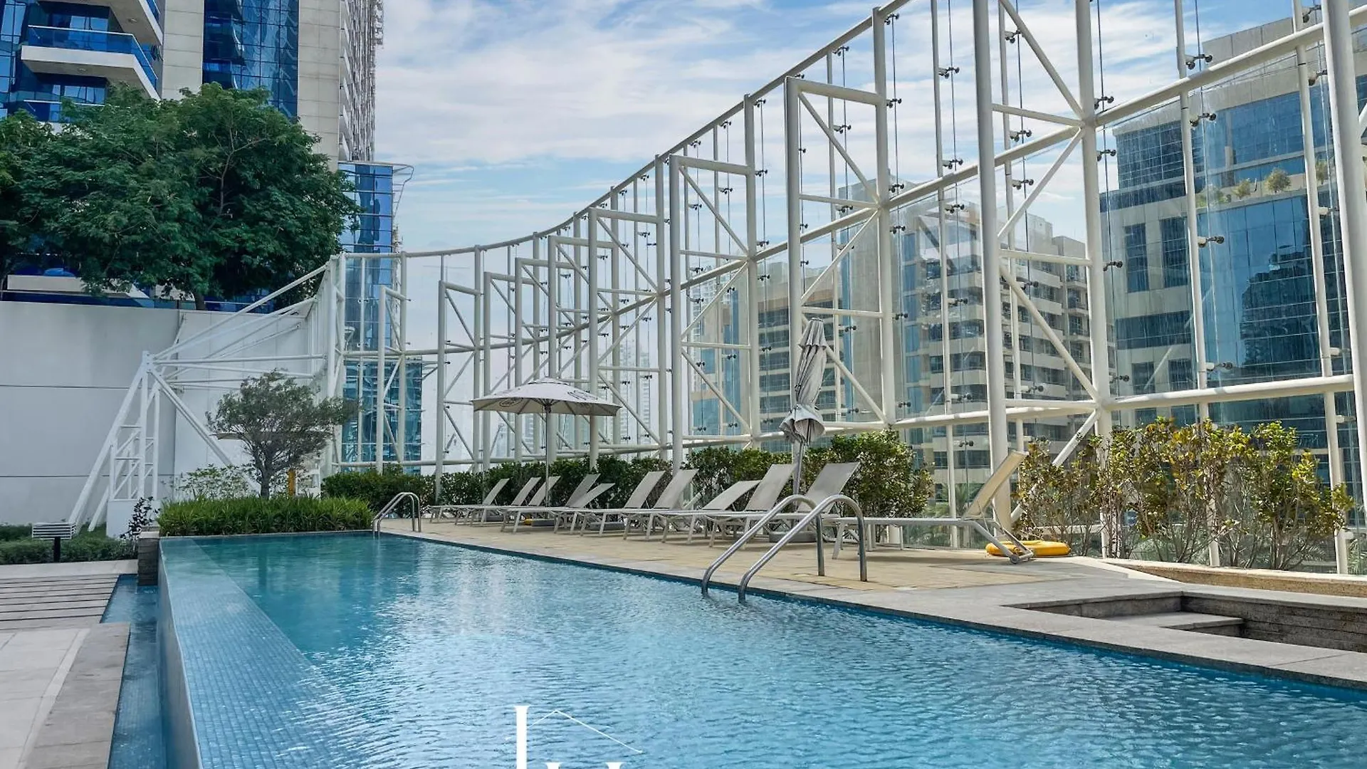 Lux The Pad Executive Suite Canal View 5 Dubai Apartment